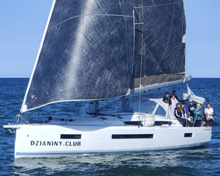 Sea yacht